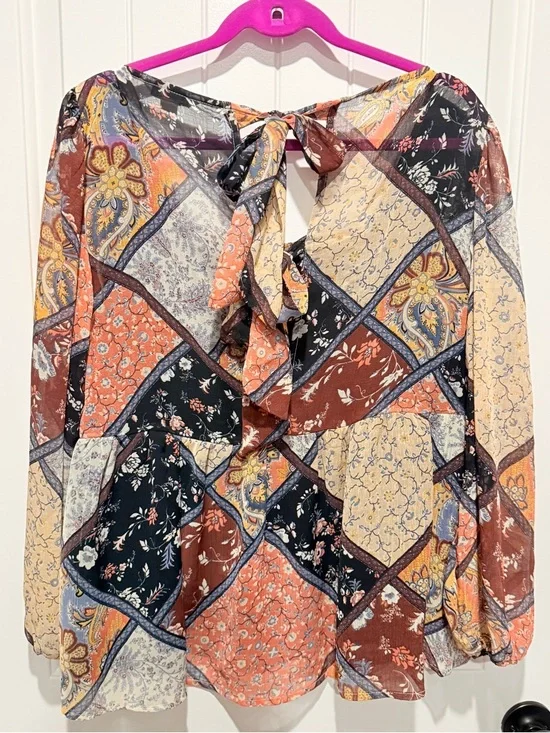 American Eagle Outfitters Patchwork Peasant Top - Picture 6 of 8